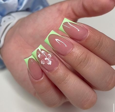 Medium Acrylic Nails Square, Medium Acrylic Nails, Green Fall Nails, Acrylic Nails Square, Fall Nails Design, Nails Square, Fall Nail Designs, Fall Nails, Nails Design