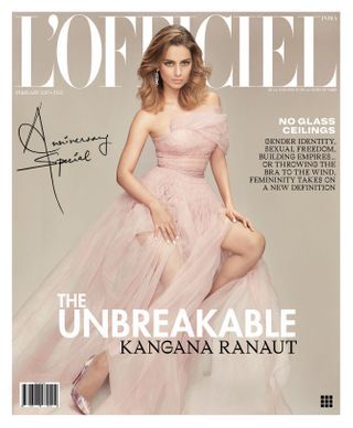 Bollywood Glamour, Fashion Bible, Kangana Ranaut, Fashion Magazine Cover, Celebrity Style Red Carpet, Beauty Shots, Drop Dead, Celebrity Red Carpet, Western Dresses