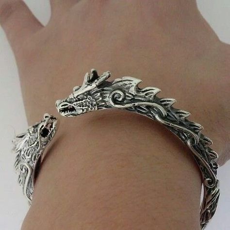 Dragon Accessories Jewelry, Dragons Jewelry, Rhaenyra Targaryen Aesthetic, Dragon Clothes, Dragon Accessories, Dragons Clothes, Targaryen Aesthetic, Dragon Bracelet, Rhaenyra Targaryen