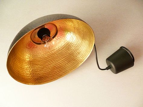 12 DIY Pendant Light Fixtures From Upcycled Items Diy Ceiling Lamp, Diy Pendant Lamp, Gold Pendant Lamp, Light Bulb Crafts, Diy Lamps, Diy Pendant Light, Diy Bowl, Bowl Light, Unique Light Fixtures