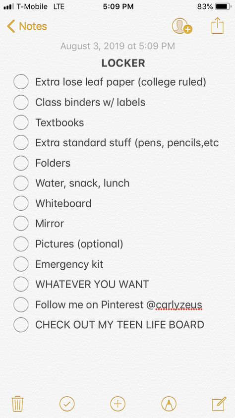 Simple Locker Ideas, What To Keep In Locker, Things To Put In Your Locker Middle School, Things To Keep In Your Locker, How To Organize School Locker, Locker Ideas Highschool, Cute Lockers, What To Keep In Ur Locker, Aesthetic Locker