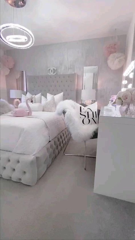 Girl Apartment Decor, White Room Decor, Luxury Room, Luxury Room Bedroom, Classy Bedroom, Makeover Bedroom, Bedroom Decor For Teen Girls, Dekorasi Kamar Tidur, Room Redesign