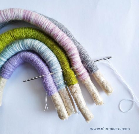 Rope Rainbow Diy, Macrame Rainbow Mobile, Macrame Rainbow Wall Hanging, Rainbow Ornaments, Rainbow Diy, Diy Projects Gifts, Fiber Wall Art, Crochet Nursery, Rainbow Macrame