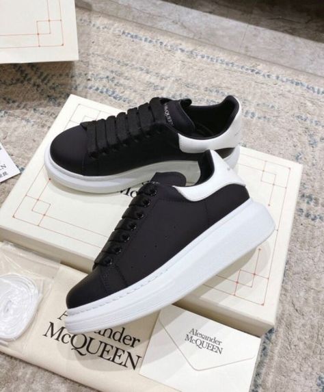 Replica Alexander Mcqueen Unisex Oversized Sneaker Black Check more at https://buy-replica.ru/product/replica-alexander-mcqueen-unisex-oversized-sneaker-black/ Alexander Mcqueen Sneakers Black, Sneakers Outfit Men, Mo Money, Alexander Mcqueen Sneakers, Mcqueen Sneakers, Sneakers Outfit, Room Aesthetic, Nike Air Force Sneaker, Sneakers Black