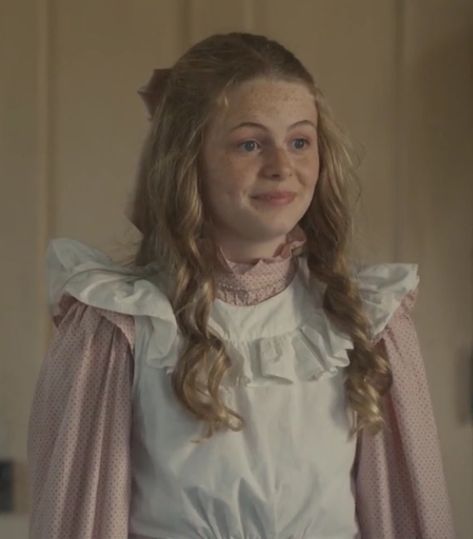 Anne With An E Dress, Ruby Gillis, Anne Of Avonlea, Anne White, Romantic Girl, Anne With An E, Anne Shirley, Aesthetic People, Anne Of Green