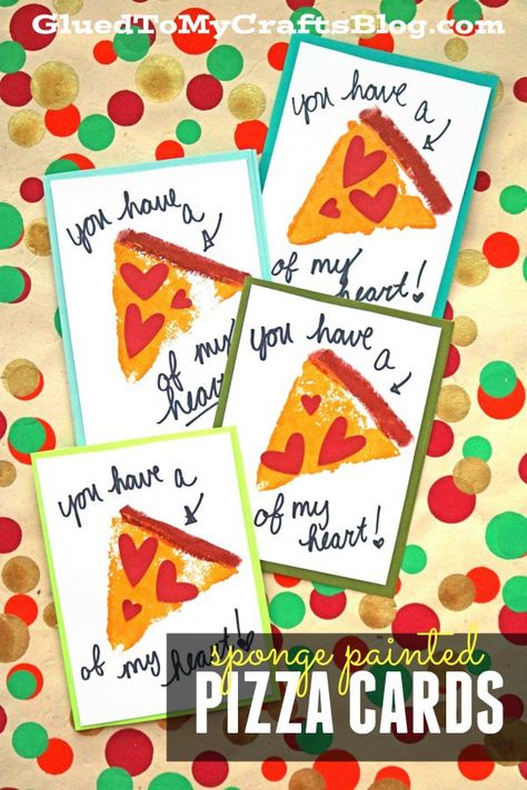 Sponge Painted Pizza Cards - You Have A "Pizza" of my Heart - Kid Craft Idea - Handmade Card #gluedtomycrafts #pizza Handprint Pizza Craft, Restaurant Gift Card, Pizza Card, Pizza Craft, Valentine Pizza, Sunshine Crafts, Valentine Card Crafts, Pizza Art, Restaurant Gift Cards