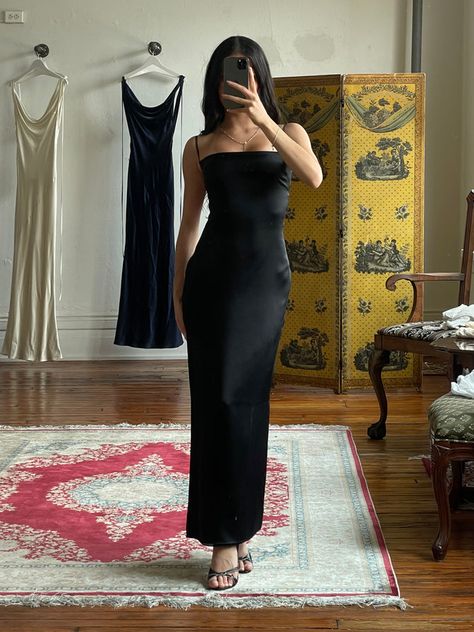 Mirror Palais Black Dress, Mirror Palais, Black Mirror, Caicos Islands, Guinea Bissau, Turks And Caicos Islands, Trinidad, Trinidad And Tobago, Final Sale