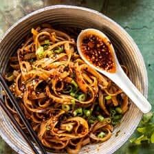 Crispy Sesame Garlic Chili Oil Noodles - Half Baked Harvest Chili Oil Noodles Recipe, Garlic Chili Oil Noodles, Chili Oil Noodles, Garlic Chili Oil, Oil Noodles, Half Baked Harvest Recipes, Rustic Recipes, Spicy Chicken Recipes, Garlic Noodles