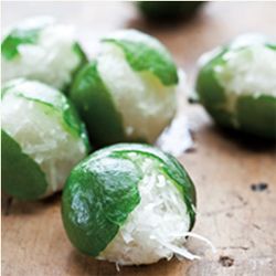 Coconut Stuffed Limes: Fantastic! Totally edible, sounds like a macaroon inside candied lime peel ! Oh yum!

http://tinyurl.com/2bd2df3 Mango Balls, Candied Limes, Italian Water, Coconut Filling, Lime Peel, Water Ice, Mexican Dessert, Glutenfree Dairyfree, Coconut Macaroons