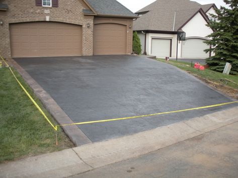 Black Top Driveway Ideas, Black Stamped Concrete, Stained Concrete Driveway, Stamped Concrete Driveway, Driveway Ideas, Black Concrete, Concrete Driveways, Saint Paul Mn, Stamped Concrete