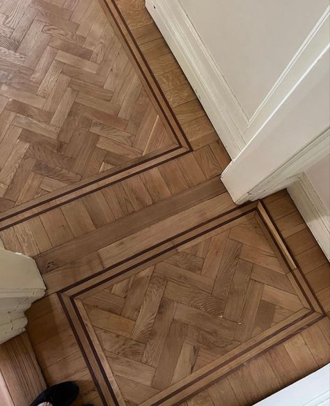 Wood Parket Floor, Hardwood Floor Patterns Ideas, French Parquet Flooring, Wood Floor Pattern Layout, Parke Flooring, Wood Floor Designs Pattern, Hardwood Floor Patterns, Wooden Flooring Pattern, Hardwood Floor Designs