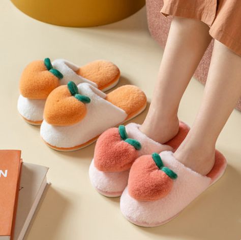 Elf Slippers, Japanese Korean Fashion, Indoor Slides, Fluffy Cushions, Handmade Slippers, Fluffy Slippers, Christmas Shoes, Kawaii Shoes, Cute Sneakers