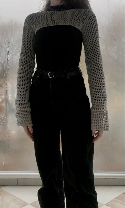 Dark Comfy Clothes Aesthetic, Crochet Dark Academia, Dark Academia Crochet, Dark Academia Things, Queer Outfits, Acubi Style, Aesthetic Clothing, Cool Fits, Friend Outfits