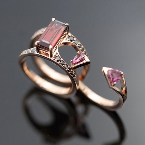 BLISS LAU | Conscious Fine Jewelry (@blisslau) • Instagram photos and videos Free People Ring Set, Eclectic Engagement Rings, Welcome January, Dark Garnet, The Mirage, High Jewelry Ring, Modern Jewellery Design, Unusual Jewelry, Black Diamonds