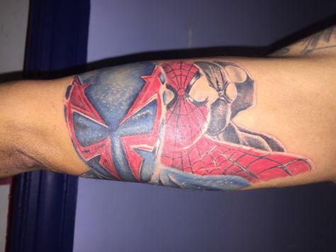 3 Spiderman Tattoo, Spider Man Shattered Dimensions, Spider Man Tattoo, Shattered Dimensions, Man Tattoos, Spiderman Tattoo, Tattoo 2024, Brother Tattoos, Tattoos Inspo