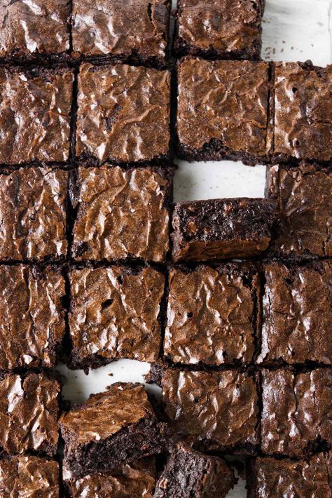 Sourdough Discard Brownie Recipes Easy, Sourdough Chocolate Brownies, Discard Brownies Easy, Sourdough Brownies Farmhouse On Boone, Sour Dough Brownie Recipes, Discard Brownie Recipe, Easy Sourdough Brownies, Easy Sourdough Discard Brownies, Sourdough Brownie Recipes