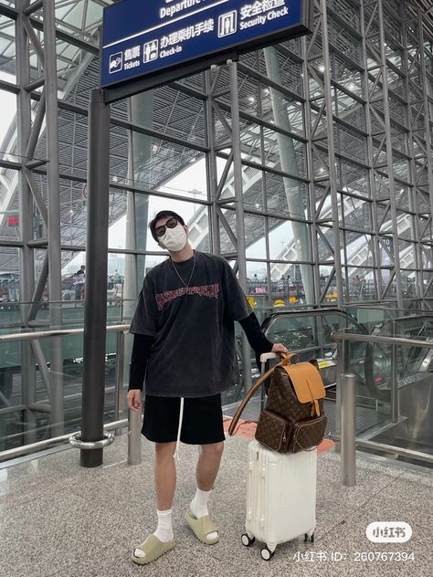 Airport Fit, Airport Fits, Anime Boyfriend, Boyfriend Pictures, Instagram Aesthetic, Photo Ideas, Gentleman, Photography Poses, Street Wear