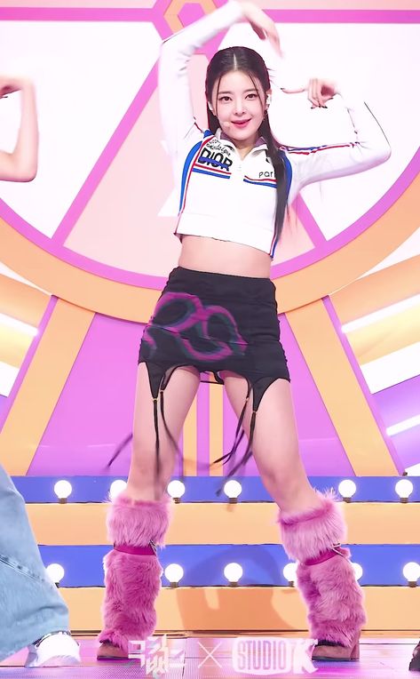 Cheshire Lia Itzy Cheshire, Itzy Cheshire, Pop Outfits, Itzy Lia, Lia Itzy, Kpop Outfits, Kpop Fashion, Stage Outfits, Collage