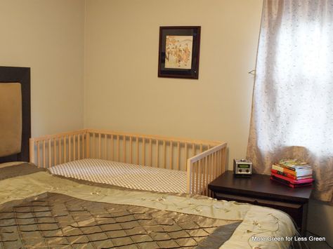 More Green For Less Green: Crib Part 3: Turn a Crib Into a Side-Car (Co-Sleep... Sidecar Crib, Ikea Crib, Co Sleeper Crib, Baby Co Sleeper, Cosleeping Bed, Family Bed, Ikea Nursery, Adult Bed, Bedside Crib