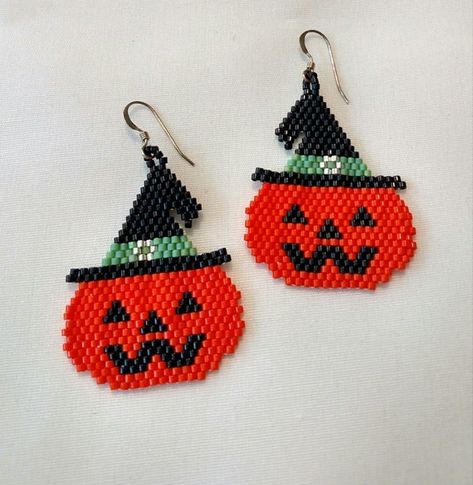 Pumpkin Beaded Earrings Beaded Halloween Earrings, October Jewelry, Miyuki Bead, Witch Pumpkin, Pumpkin Bead, Halloween Candy Bags, Bead Weaving Tutorials, Halloween Beads, Brick Stitch Earrings