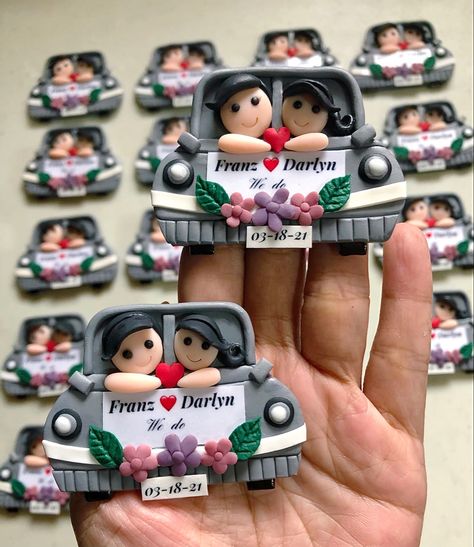 Souvenir Wedding, Clay Works, Wedding Magnet, Wedding Giveaways, Magnet Crafts, Return Gift, Key Holders, Wall Key Holder, Wedding Souvenirs