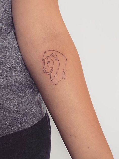 Small Lion Tattoo For Women, Simple Lion Tattoo, Small Lion Tattoo, First Tattoo Ideas, Lioness Tattoo, Petit Tattoo, Leo Tattoos, Lion Tattoo Design, Stylist Tattoos