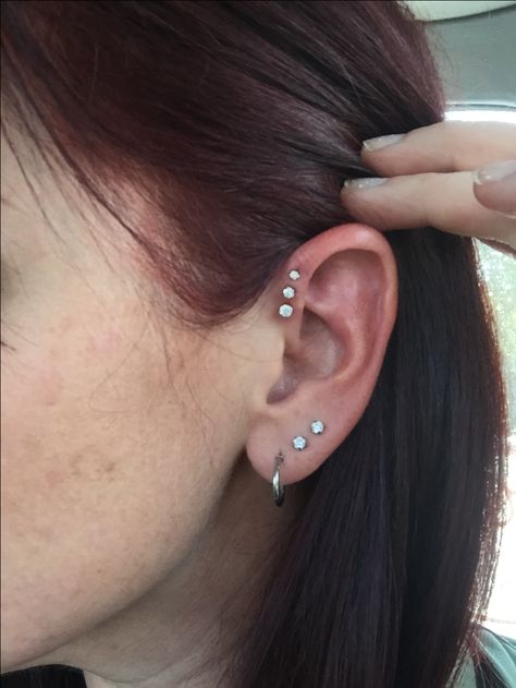 So in love with my new forward triple helix piercing! Forward Helix Piercing Triple, 3 Forward Helix Piercing, Triple Forward Helix Piercing Ideas, Ear Mapping, Piercing Combinations, Triple Helix Piercing, Triple Forward Helix Piercing, Ear Piercing Combinations, Triple Forward Helix