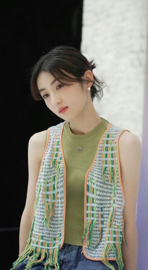 Zhang Zifeng, Makeup Inspo, Beautiful Photo, Fashion Outfits, Makeup, Quick Saves, Make Up