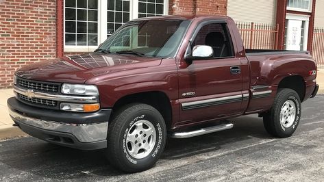 2001 Chevrolet Silverado Pickup | F80 | Louisville 2018 Silverado 2001, Single Cab Trucks, Chevy Stepside, C10 Chevy Truck, Pickups For Sale, Truck Stuff, Audi A8, Chevy Truck, Chevrolet Trucks