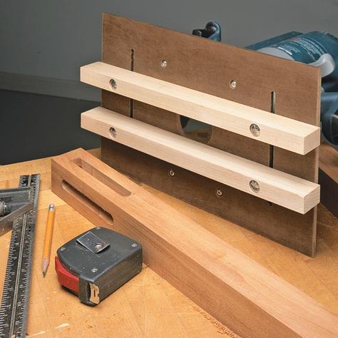 Mortise Jig درابزين السلم, Woodworking Plans Patterns, Woodworking Jigsaw, Router Jig, Woodworking Plans Beginner, Woodworking Projects Furniture, Woodworking Jig, Woodworking Projects For Kids, Woodworking Furniture Plans