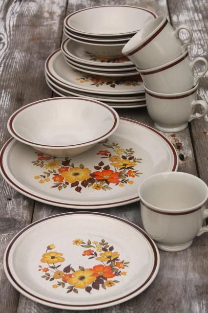 fall flowers vintage dinnerware set, Hearthside stoneware Chablis pattern, 70s 80s retro 70s Dishware, 70s Crockery, 70s Kitchenware, 70s Dinnerware, Dishes Sets, Vintage Dinnerware Set, Trailer House, Retro Dishes, Retro Kitchenware