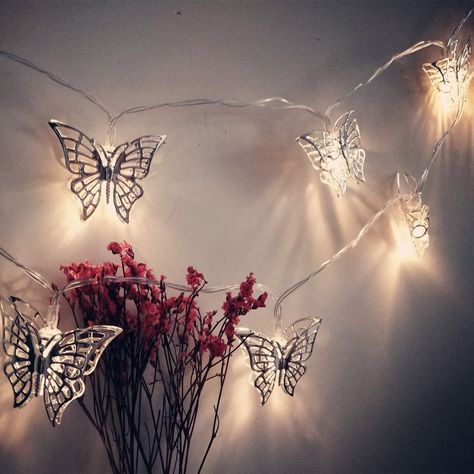 Butterfly String Lights, Fairy Lights Diy, Room Christmas Tree, Outdoor Wedding Party, Indoor Outdoor Wedding, Fairy Lights Bedroom, Butterfly Lighting, Tree Garden, Indoor String Lights