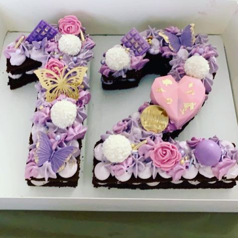 Purple and pink number cake 12 Cake Number, Lavender Number Cake, Number 16 Cake Sweet Sixteen, Purple Number Cake Ideas, Purple Letter Cake, 11 Number Cake, Number 12 Birthday Cake, 12 Number Cake, 12 Birthday Cake Girl