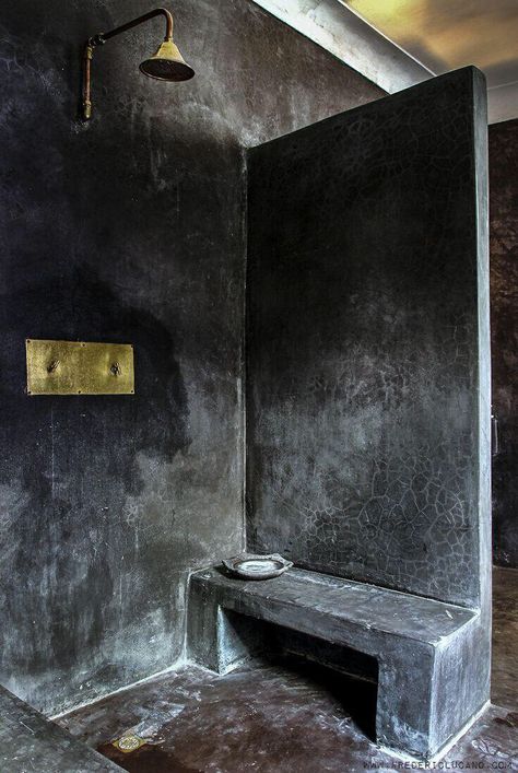 Bathroom Shower Ideas, Concrete Shower, Diy Bathroom Design, Small Bathroom With Shower, Concrete Bathroom, Beton Design, Bad Inspiration, Hus Inspiration, Bathroom Designs