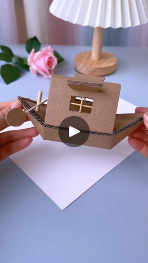 Boat Making Craft, Paper Boat How To Make, Boat Craft Kids, Cardboard Box Boats, Pirate Ships Diy, Cardboard Pirate Ship, Cardboard Boat, Boat Crafts, Black Boat