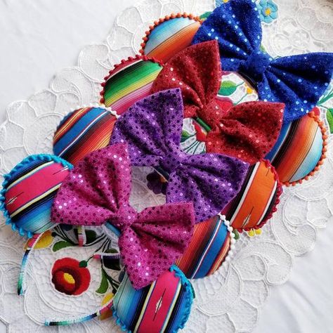 Mexican Colors, Mexican Babies, Diy Disney Ears, Disney Ears Headband, Diy Mickey Ears, Disneyland Planning, Disney Mouse Ears, Mexican Birthday, Disney Headbands