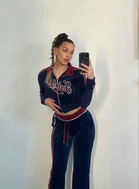 #jaded #jadedlondon #jadedlnd #blue #red #jadedtracksuit London Outfit, Jaded London, Stage Outfits, Red And Blue, London, Red, Blue