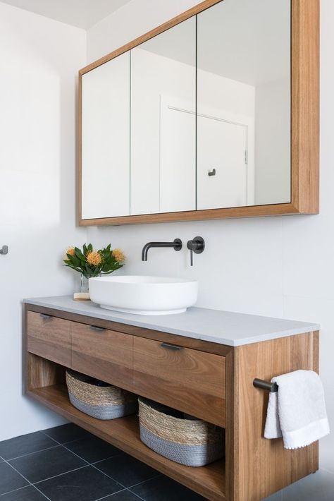 Both pieces are custom made from Spotted Gum. Drømme Bad, Dekorere Bad, Timber Vanity, Kabinet Dapur, Bathroom Design Inspiration, Bathroom Design Decor, Simple Bathroom, Bathroom Layout, Bathroom Renos