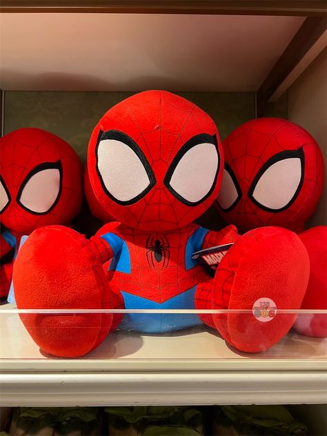 Size: about 10” in height They have big feet and they also have big eyes. How adorable they are! Spider Man Stuffed Animal, Spiderman Plush, Spiderman Stuff, Spiderman Gifts, Miles Spiderman, Spiderman Theme, Spiderman 3, Spiderman Spider, Stuffed Animal Cat