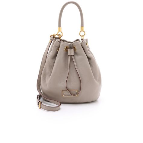 Marc by Marc Jacobs Too Hot to Handle Bucket Bag (20,995 DOP) ❤ liked on Polyvore featuring bags, handbags, shoulder bags, cement, bucket bag, genuine leather handbags, leather purse, leather handbags and brown purse Too Hot To Handle, Brown Shoulder Bag, Brown Purses, Marc Jacobs Bag, Genuine Leather Handbag, Leather Bucket Bag, Marc By Marc Jacobs, Leather Purses, Cement