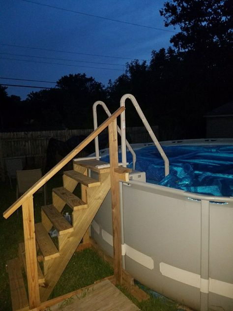 Diy Pool Steps, Above Ground Pool Stairs, Piscina Pallet, Kayak Pools, Above Ground Pool Ladders, Oberirdischer Pool, Above Ground Pool Steps, Swimming Pool Ladders, Inside Pool