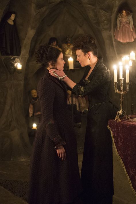 Penny Dreadful | Season 2 | Eva Green as Vanessa Ives and Helen McCrory as Madame Kali or Evelyn Poole Penny Dreadfull, Harry Treadaway, Original Costumes, Vanessa Ives, Helen Mccrory, Malfoy Family, Josh Hartnett, Timothy Dalton, Penny Dreadful