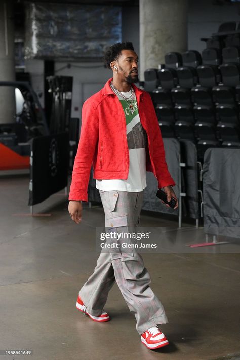 Malik Monk of the Sacramento Kings arrives to the arena before the... Fotografía de noticias - Getty Images Malik Monk, American Airlines Center, Famous Birthdays, Discover Music, Sacramento Kings, Popular Sports, The Arena, January 27, Royalty Free Video