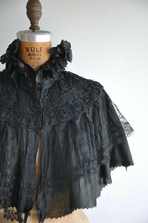 Vintage antique 1900 -1910s beaded lace Edwardian cape Victorian Accessories, Dark And Moody, Steampunk Costume, Victorian Clothing, Huge Sale, Edwardian Fashion, Antique Lace, Lace Collar, Historical Clothing