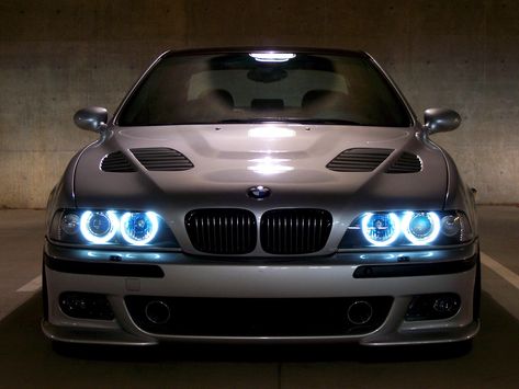 Bmw Purple, Bmw Eyes, Bmw Headlights, E39 540i, Bmw Angel Eyes, All Bmw Models, Eyes Video, Bmw Red, E39 M5