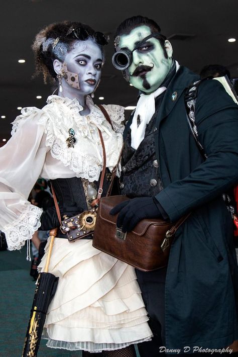 Steampunk Frankenstein's Monster And Bride Steampunk Bride Of Frankenstein, Frankenstein Cosplay Men, Frankenstein Costume Men, Frankenstein Makeup For Men, Frankenstein Character Design, Steampunk Frankenstein, Frankenstein Cosplay, Frankenstein Party, Frankenstein Halloween Costumes