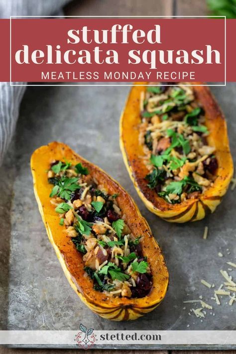 Perfect for Meatless Mondays or served as a side dish, this easy stuffed delicata squash is filled with veggies and rice for a savory, filling dish. Stuffed Delicata Squash Recipe, Stuffed Delicata Squash, Winter Squash Varieties, Veggies And Rice, Fall Salads, Delicata Squash Recipe, Nuts And Dried Fruit, Vegetables Rice, Turkey Tenderloin