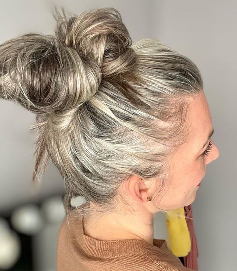 20 Timelessly Charming Long Hairstyles For Women Over 50 High Messy Bun, Long Hairstyles For Women, Long Hairstyle, Hairstyles For Women Over 50, Long Hairstyles, Women Over 50, Hairstyles For Women, Messy Bun, Over 50