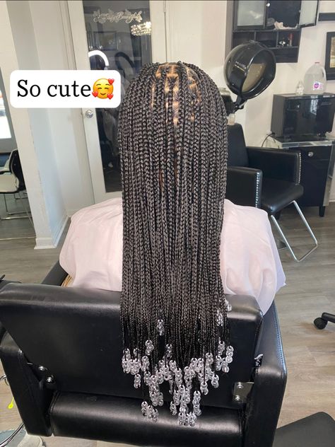 Knotless Box Braids With Clear Beads, Box Braids Clear Beads, Beads On Braids Black Women, Black Braids With Clear Beads, Small Knotless Box Braids With Beads, Small Box Braids With Beads, Singles With Beads, Clear Beads On Braids, Box Braid With Beads