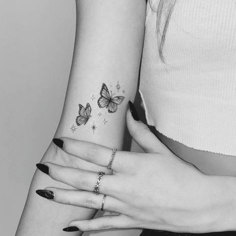 Teenager Tattoos, One Inch Tattoos, Butterfly Tattoo Upper Arm, 2 Butterflies Tattoo, Two Butterflies Tattoo, Turkey Tattoos, Henna Tattoo Design, Unique Half Sleeve Tattoos, Butterfly Tattoos On Arm